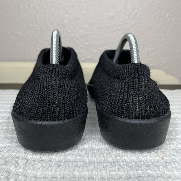 Arcopedico Mens Black Casual Round Toe Mesh Slip-On Shoe Size 10 main image 5